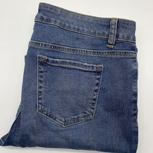 Bongo Jeans Women's‎ Size 10 Bootcut MId Rise Distressed Pants